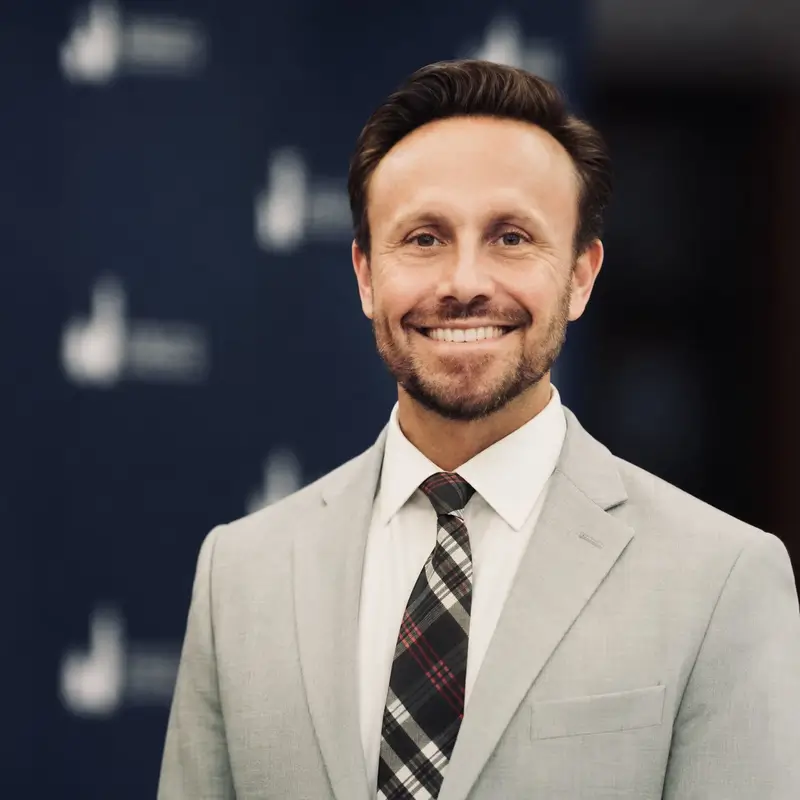 Dustin Zvonek